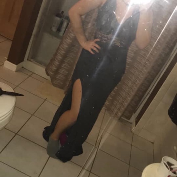 Navy blue prom dress - Picture 3 of 4